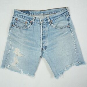 Vtg Levis 501 1996 Cut Off Denim Shorts Light Wash Distressed US Made Batwing 31